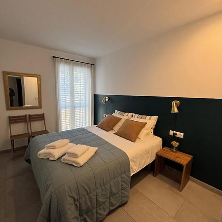 Apartamento Nuevo En El Centro Con Garaje Cadaques Ngoại thất bức ảnh